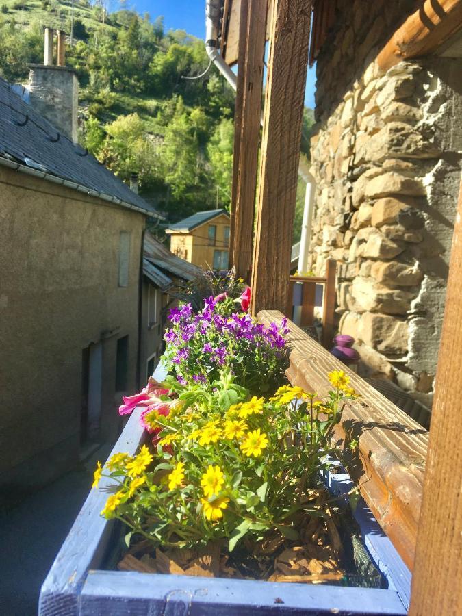 Chalet D'Hotes Auris Bed & Breakfast Exterior photo